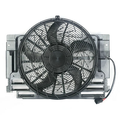 Fã 64546921381 do condensador do radiador da C.A. da lâmina de BMW E53 X5 5 64546921940