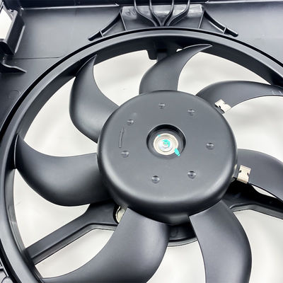 W451 Ventilador de refrigeração de radiador elétrico automático de tipo 1.0 antigo para 2007-2014