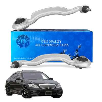 Um conjunto completo de braços de controle para Mercedes W221 2213500706 2213500806